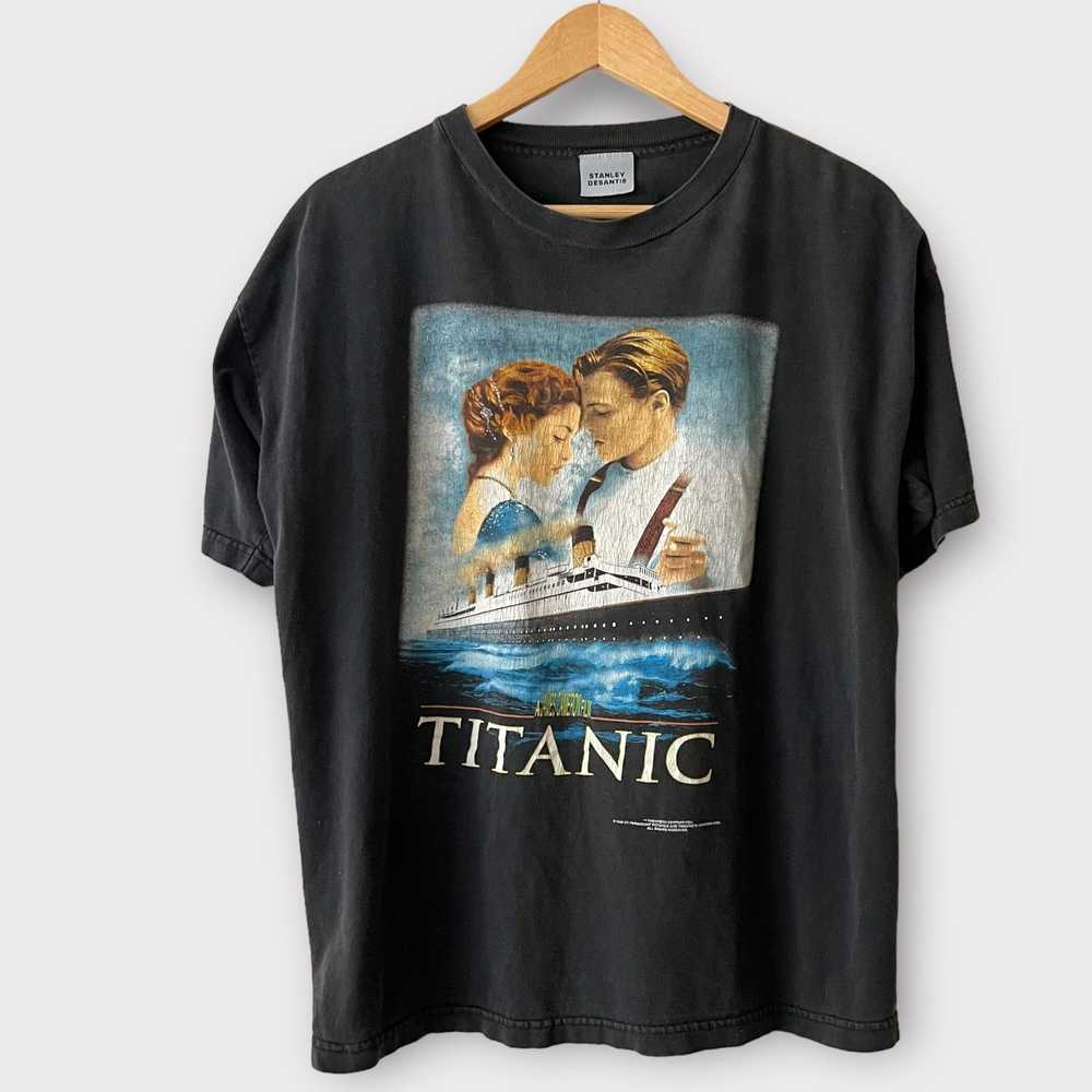 Vintage 1998 Titanic Vintage Movie Promo Tee Shir… - image 1