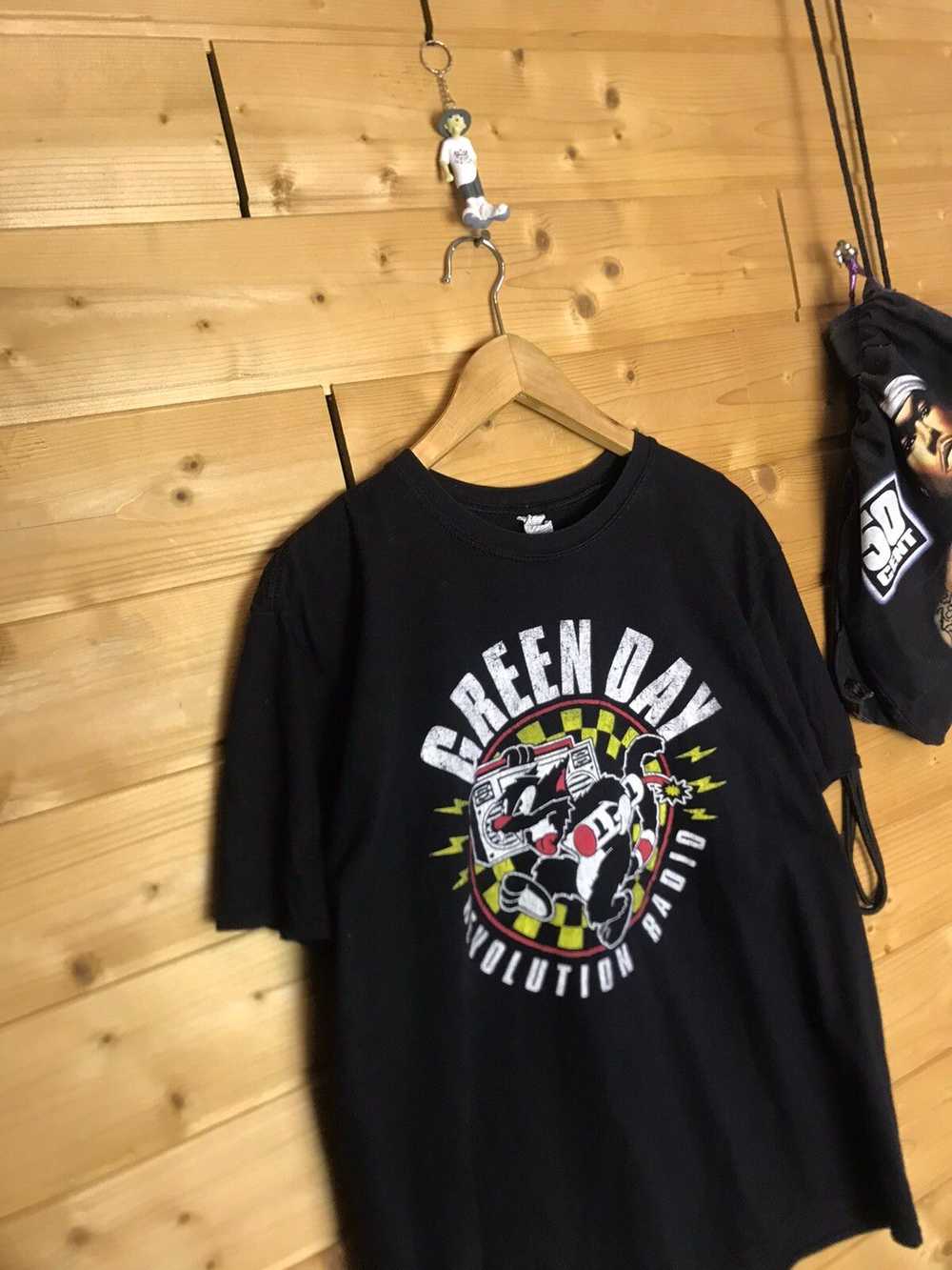 Band Tees × Rock T Shirt Green Day 2017 revolutio… - image 2
