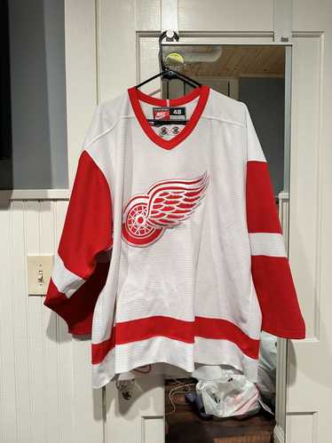 Hockey Jersey × NHL × Vintage Vintage Nike Detroit