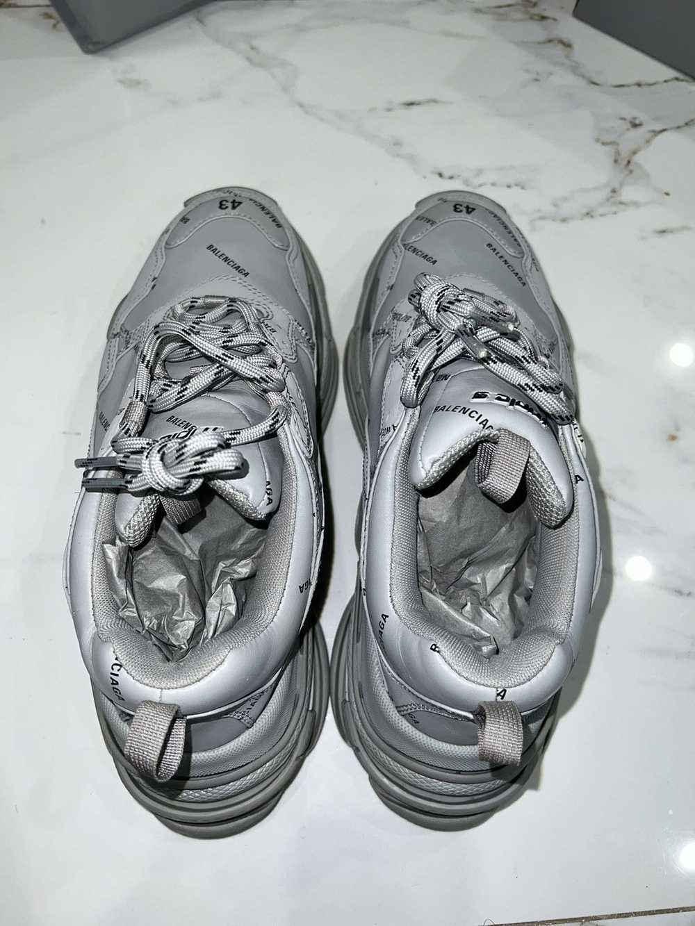 Balenciaga Balenciaga Triple S Allover Logo Gray - image 3