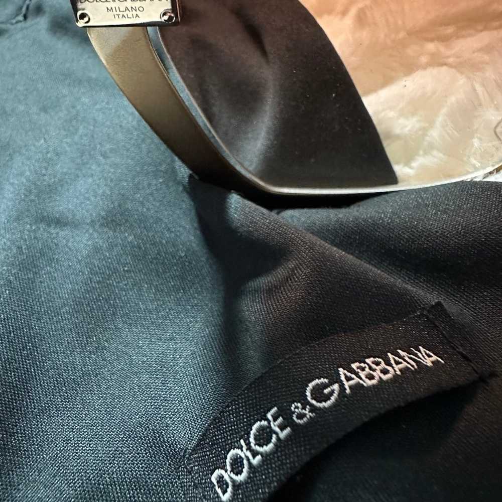 Dolce and Gabbana sunglasses - image 7
