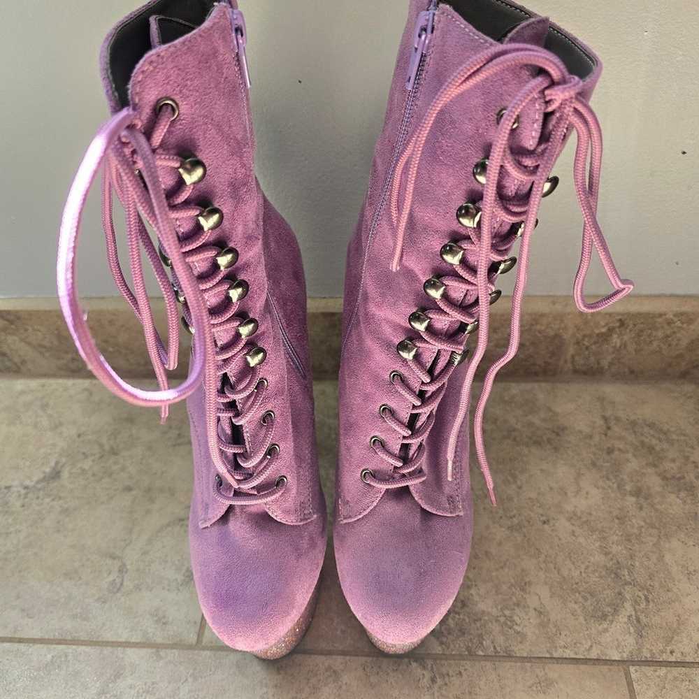 Light purple glitter 7-inch pleaser boots size 8 - image 7