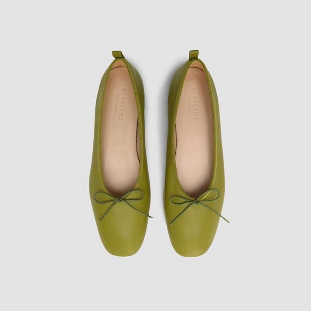 Everlane The Italian Leather Day Ballet Flat in M… - image 2