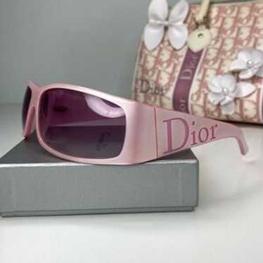 小物 Christian Dior Y2K Oversize Sunglasses Christian Dior Y2K Oversize Sunglasses