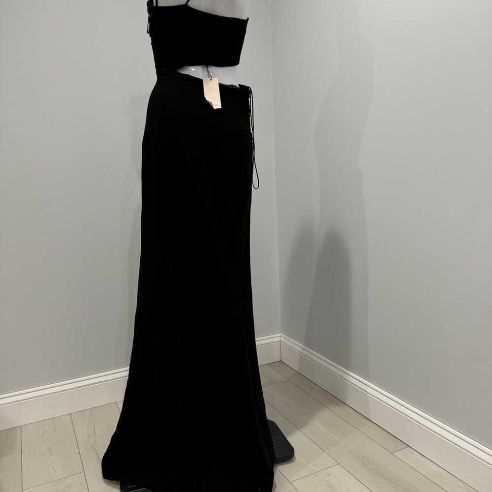 $695 Cinq à Sept Sandra Cutout One Shoulder Gown … - image 11