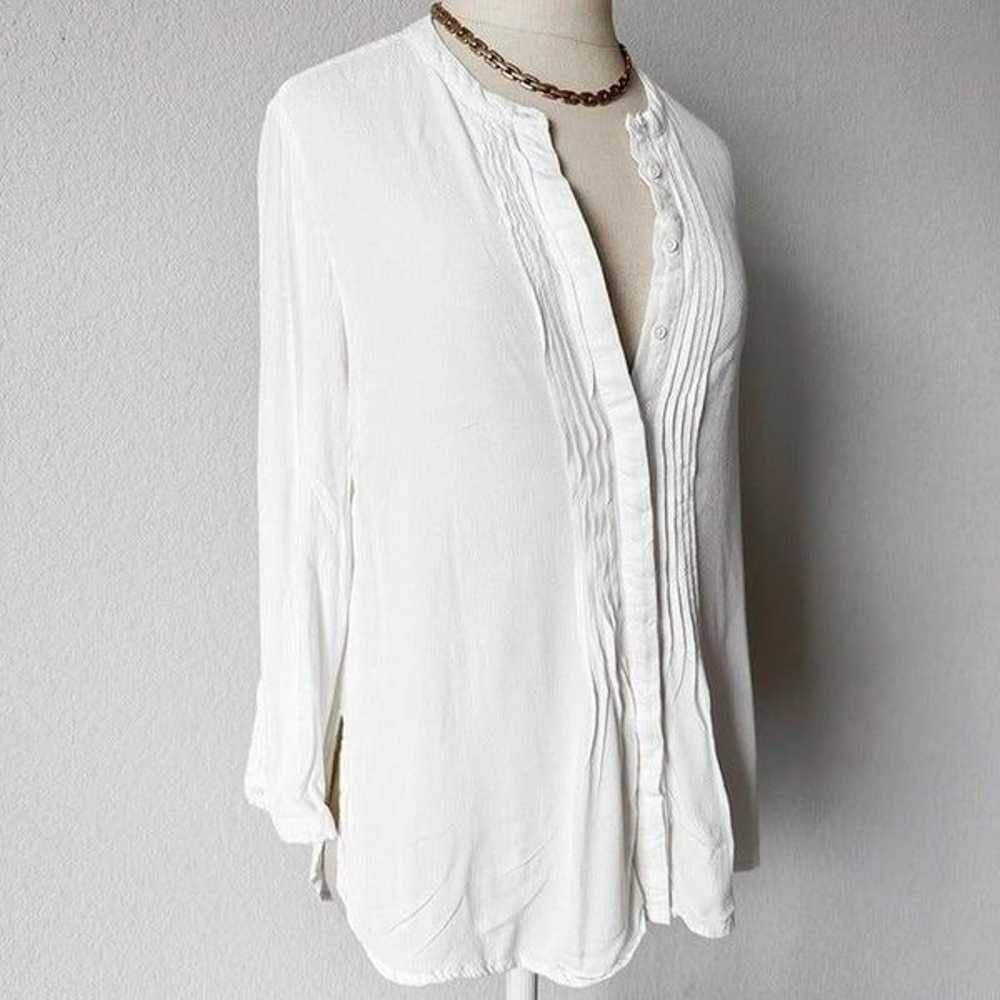 Black Swan Off White Pleated Button Down Shirt Bl… - image 5