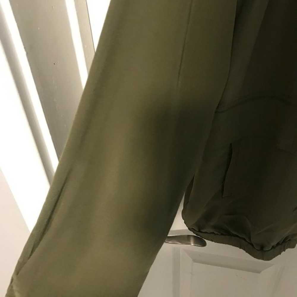 Eileen Fisher: Like New Silk Crepe Jacket - image 7