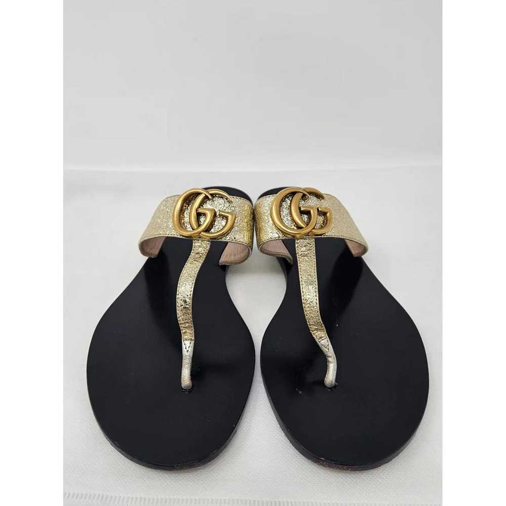 Gucci Double G leather sandal - image 3