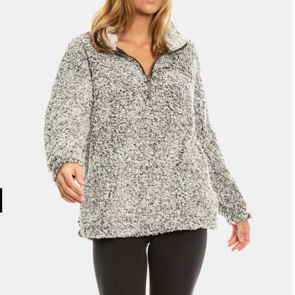 Dylan womens stadium sherpa pullover XL - image 2