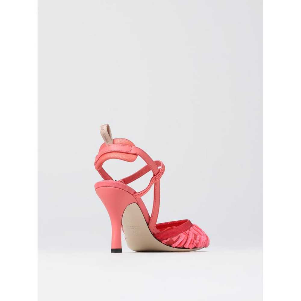 Fendi Colibri Lite leather sandals - image 5