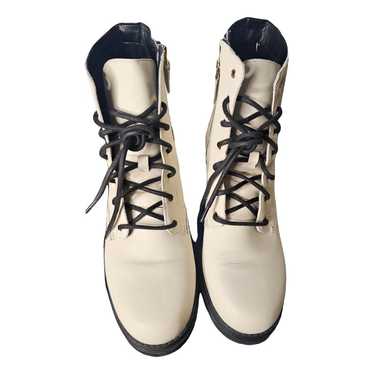 Cole Haan Leather lace ups