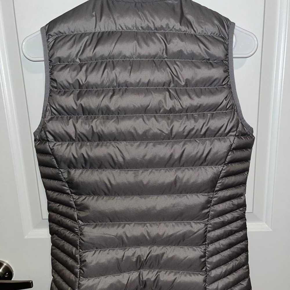 Patagonia women’s down sweater vest - image 4