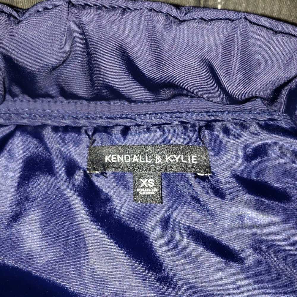 KENDALL & KYLIE Women's Puffer Jacket size XS - image 3