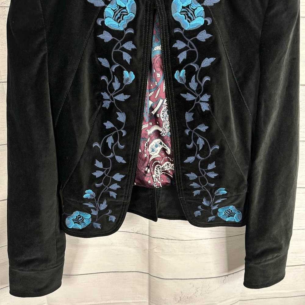 Lucky Brand Womens size XS Floral Embroidered Vel… - image 6