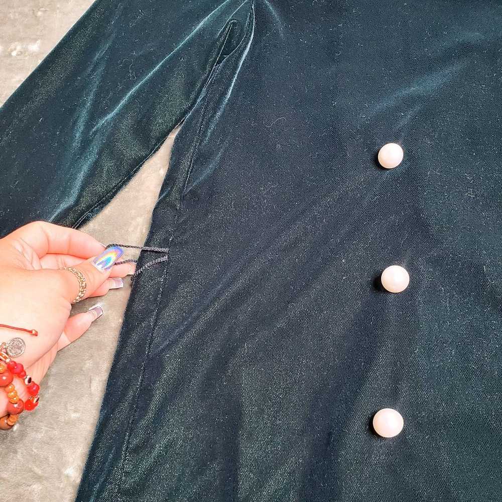 Zara Emerald Green Velvet Pearl Button Blazer - image 3