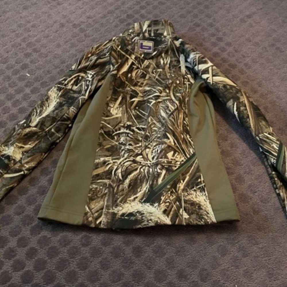 Banded women’s camo jacket - image 2