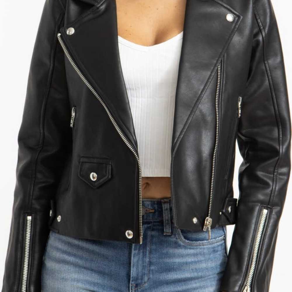 Black Leather Moto Jacket Blank NYC - image 2