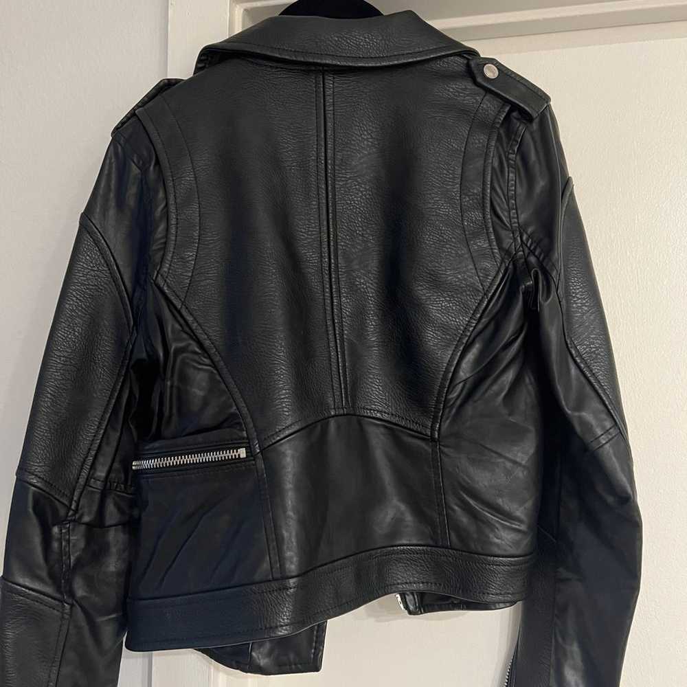Black Leather Moto Jacket Blank NYC - image 7