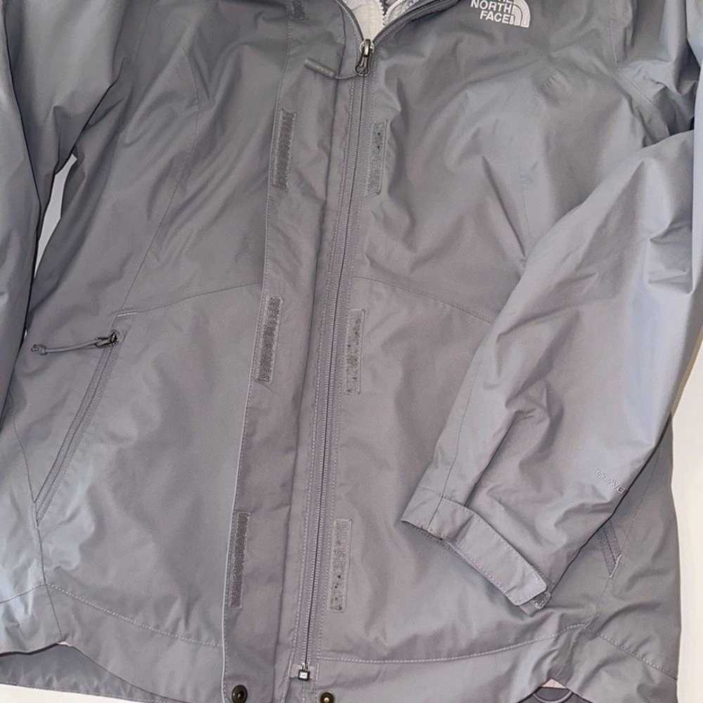 The North Face 3-in-1 jacket - image 9
