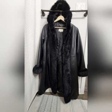 Timothy Daniels Women's Med Hooded Leather coat