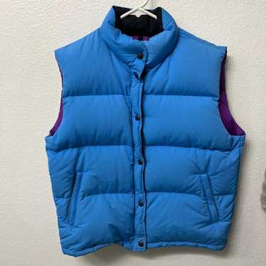 Womens size large the north face puffy vest - image 1