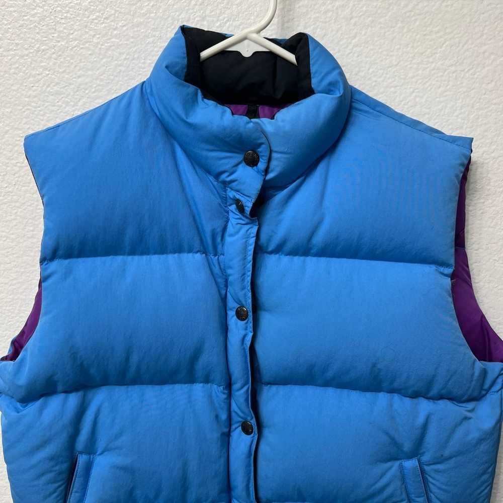 Womens size large the north face puffy vest - image 2