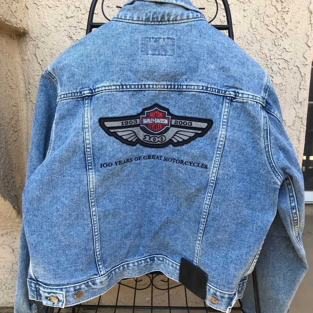 Women's Harley Davidson Denim Jacket (XL) - image 3