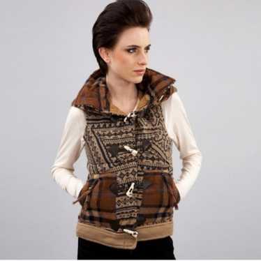 Da-Nang XS vest knit wool blend toggle closure hoo