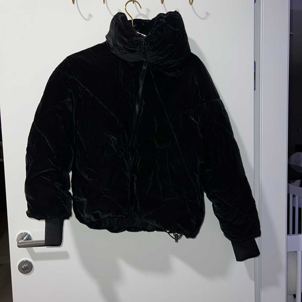 Zara Puffer Jacket - image 9