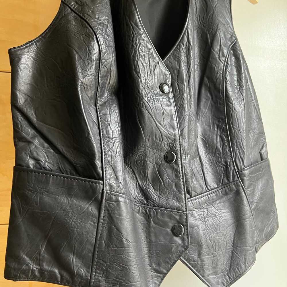 Vintage genuine unisex leather vest - image 3