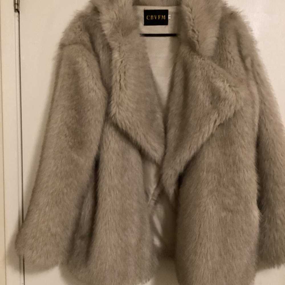 faux fur coat - image 2