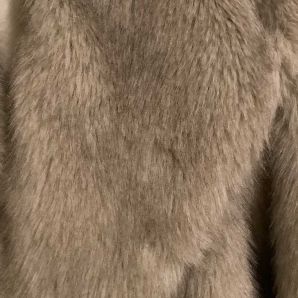 faux fur coat - image 4