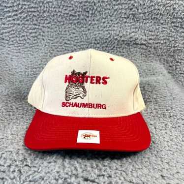 Logo 7 Vintage Hooters Snapback Hat Beige Red Sch… - image 1