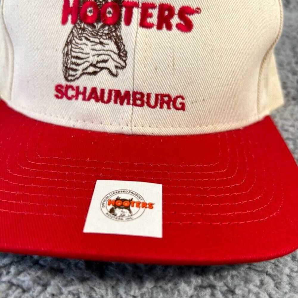 Logo 7 Vintage Hooters Snapback Hat Beige Red Sch… - image 3