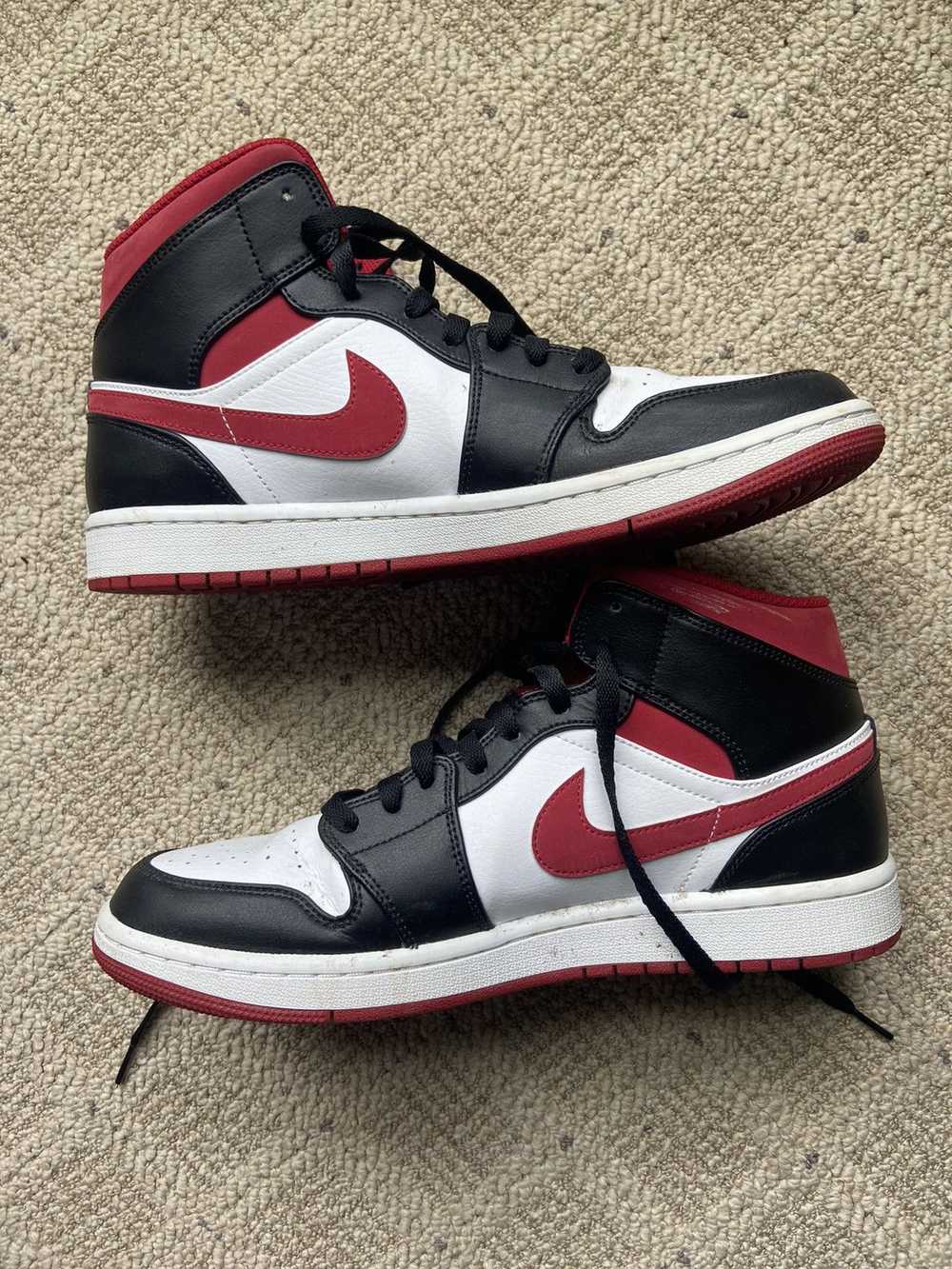 Jordan Brand × Nike High Top Jordan 1 Red - image 2