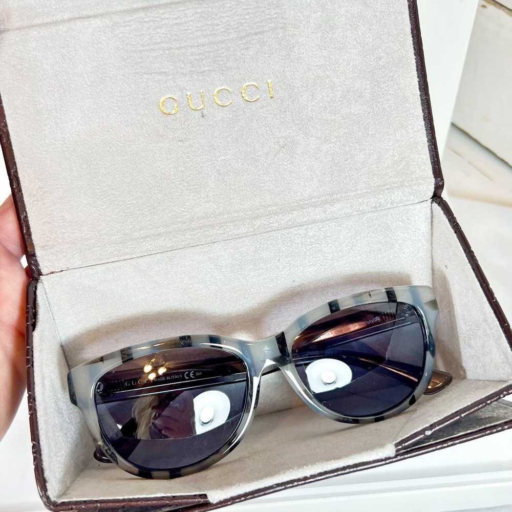 Gucci Gucci Vintage GG Logo Sunglasses - image 11