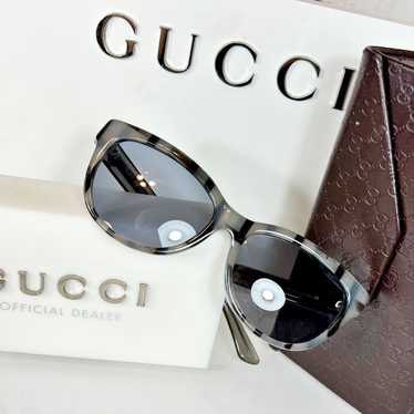 Gucci Gucci Vintage GG Logo Sunglasses - image 1