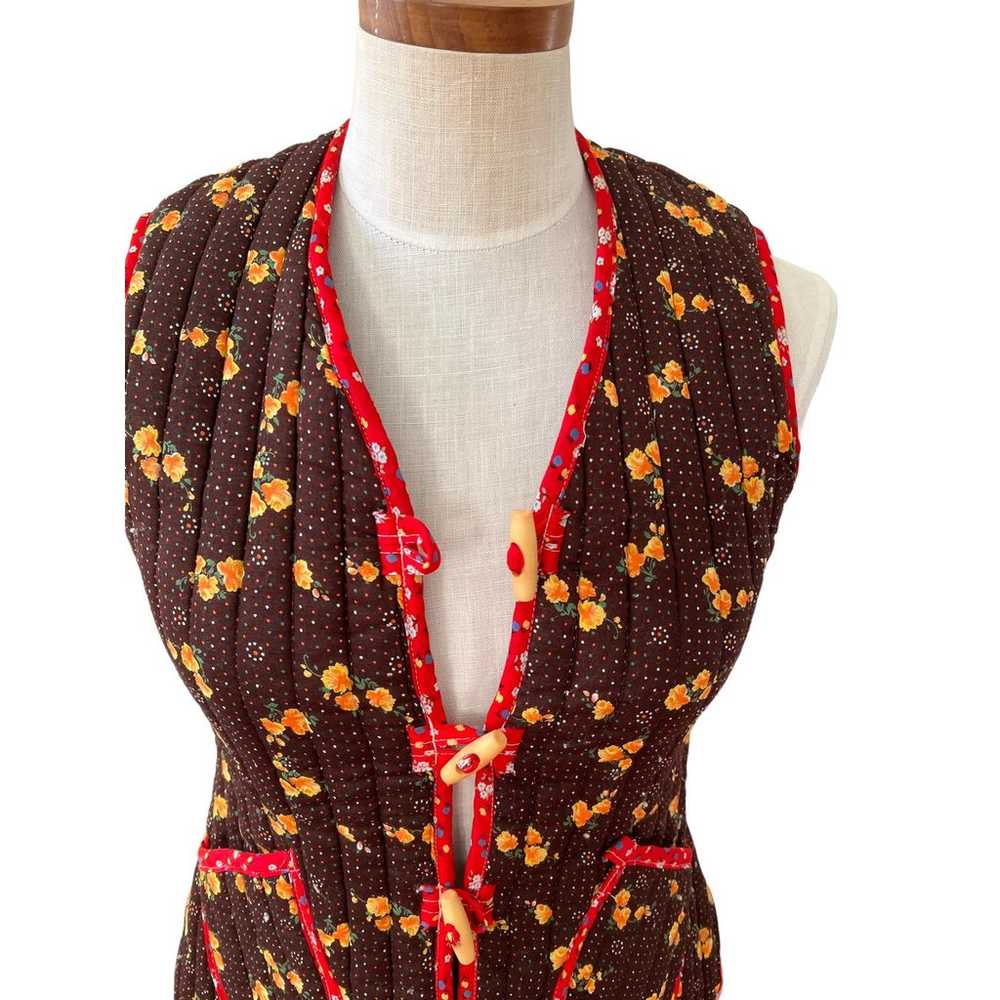 Vintage 70s brown floral channel quilted vest - image 2