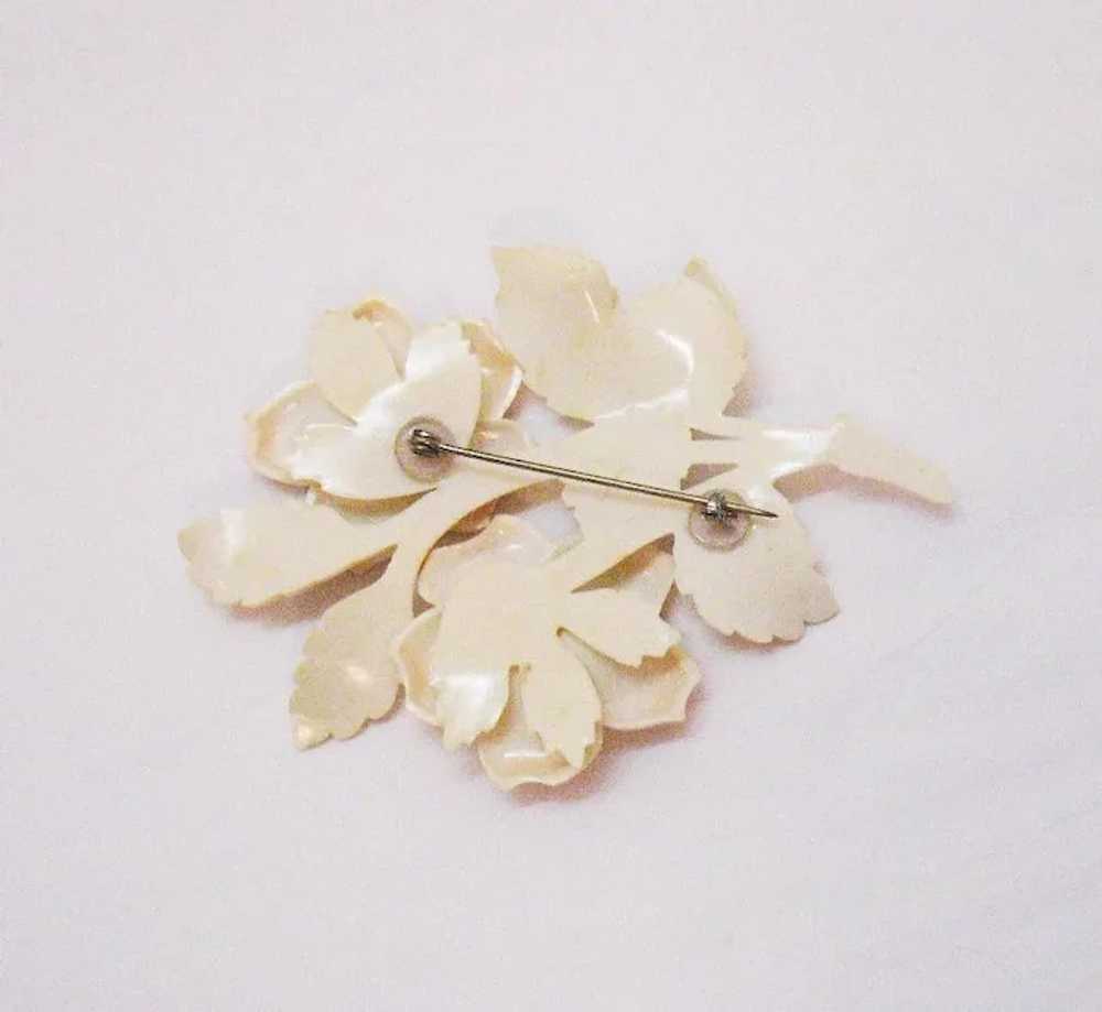 50% OFF Large Vintage French Ivory Celluloid Flow… - image 3