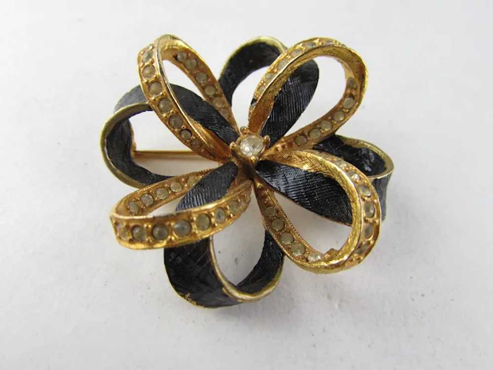 Signed Jeanne Gold Tone Pin With Black Enamel and… - image 8