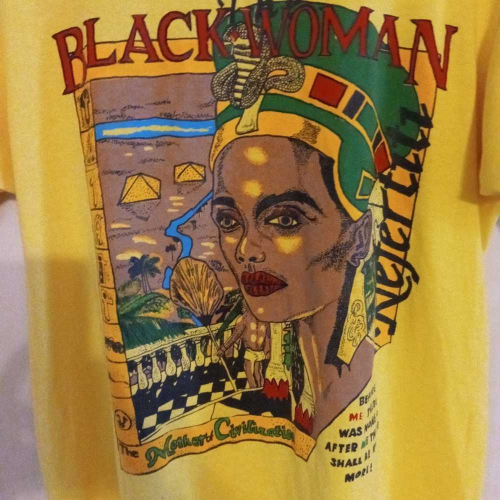 Vintage Nefertiti's The Black Woman Graphic Tee S… - image 2