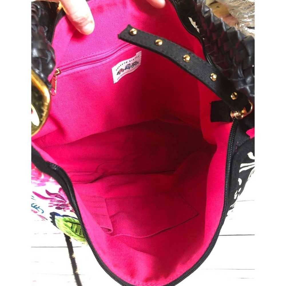 Weekend Traffic bright floral shoulder bag - image 9
