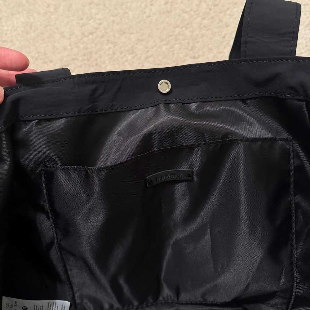 Lululemon side-cinch shopper bag tote bag 18L - image 3