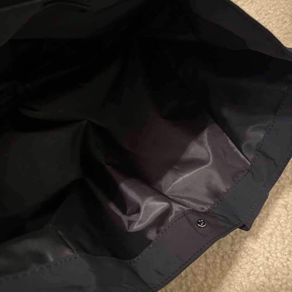 Lululemon side-cinch shopper bag tote bag 18L - image 5
