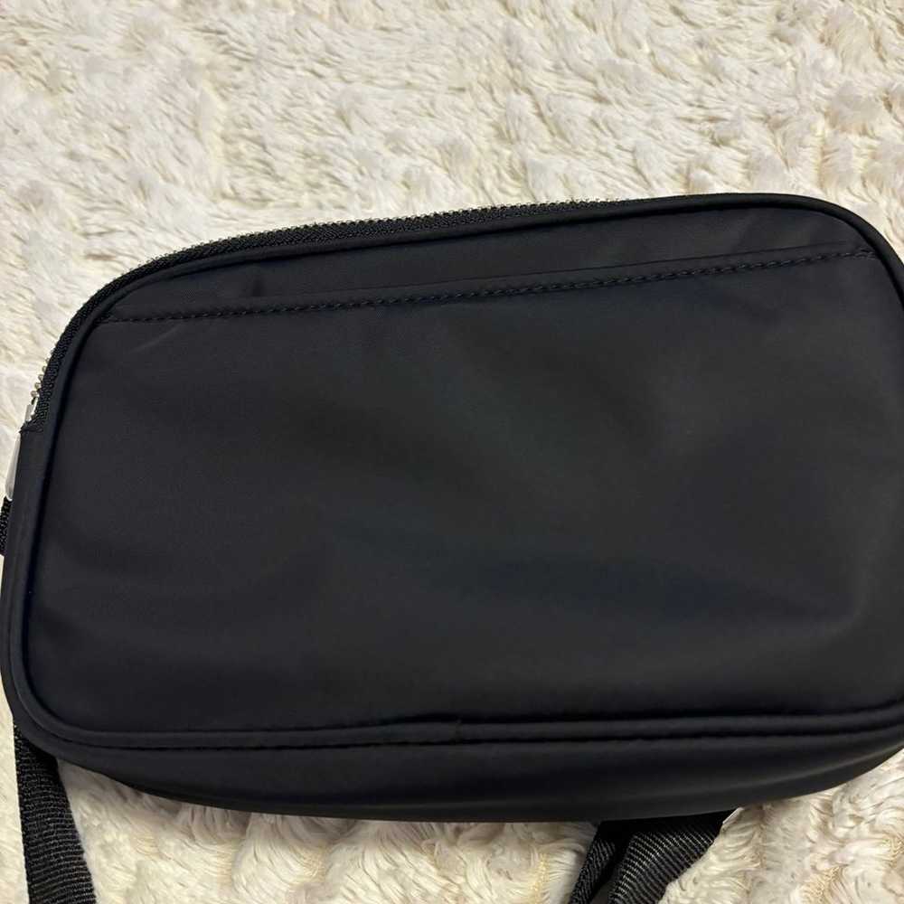 lululemon crossbody camera bag - image 3