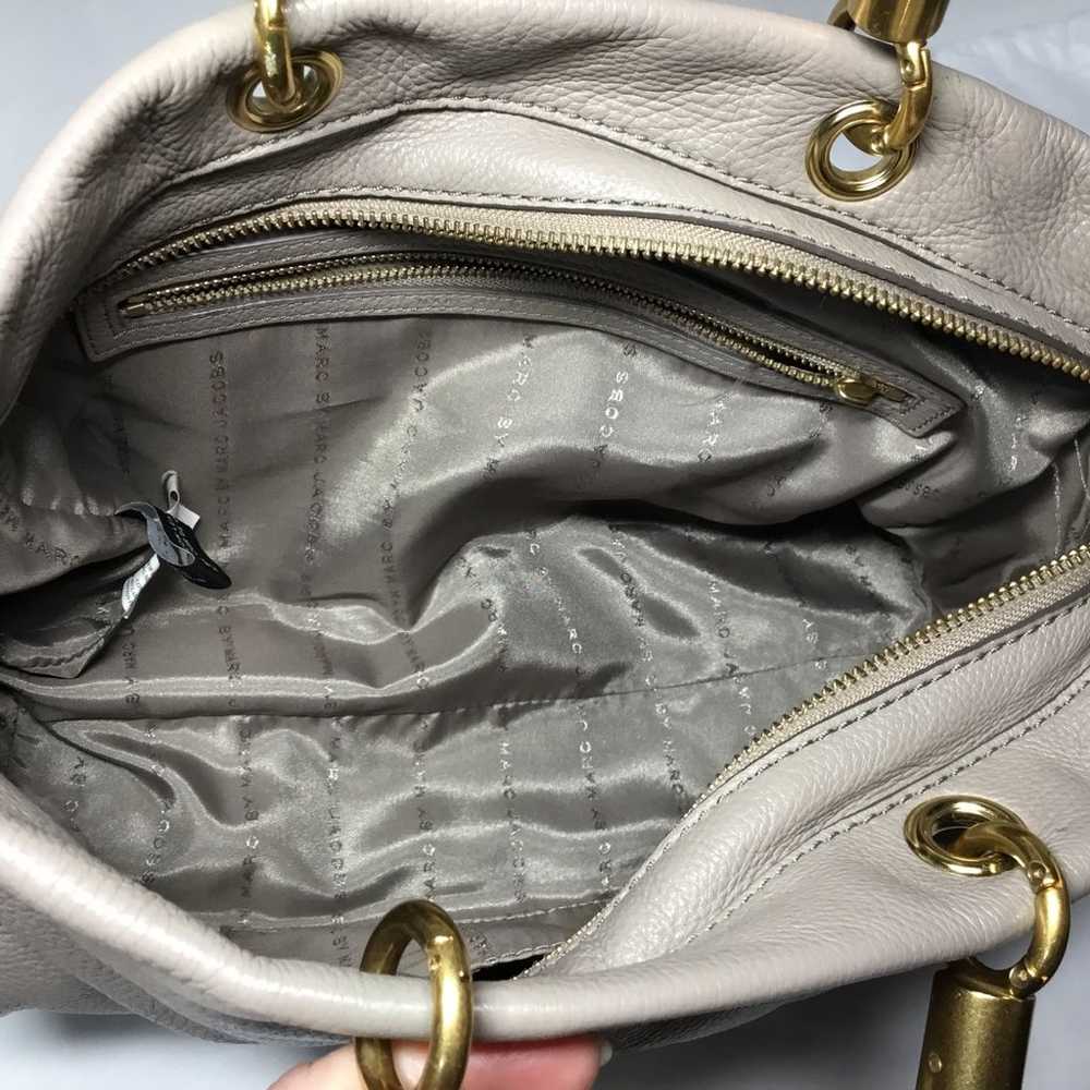 Marc Jacobs Biege Convertible Bag - image 12