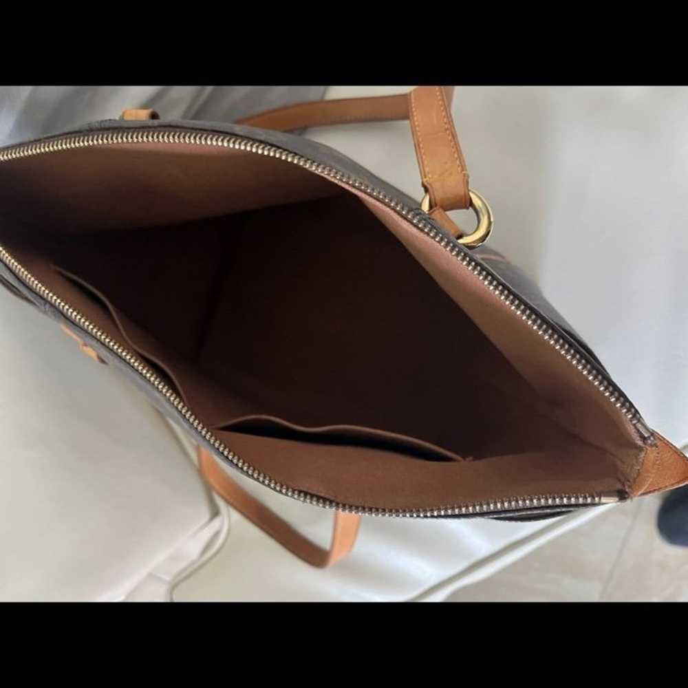 Louis Vuitton Totally Monogram PM Shoulder Bag - image 12