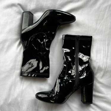Black gogo boots