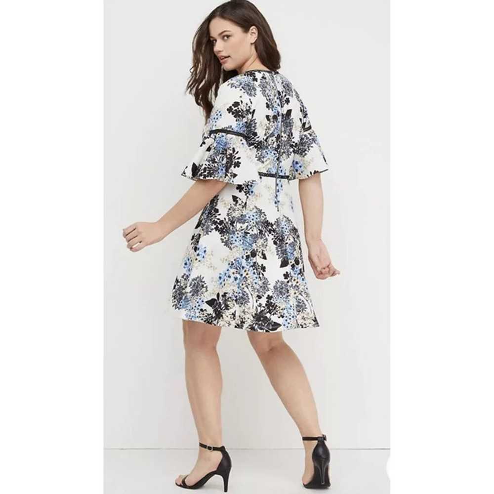 Size 16 XL 1X FLORAL PRINT BELL SLEEVE FIT & FLAR… - image 2