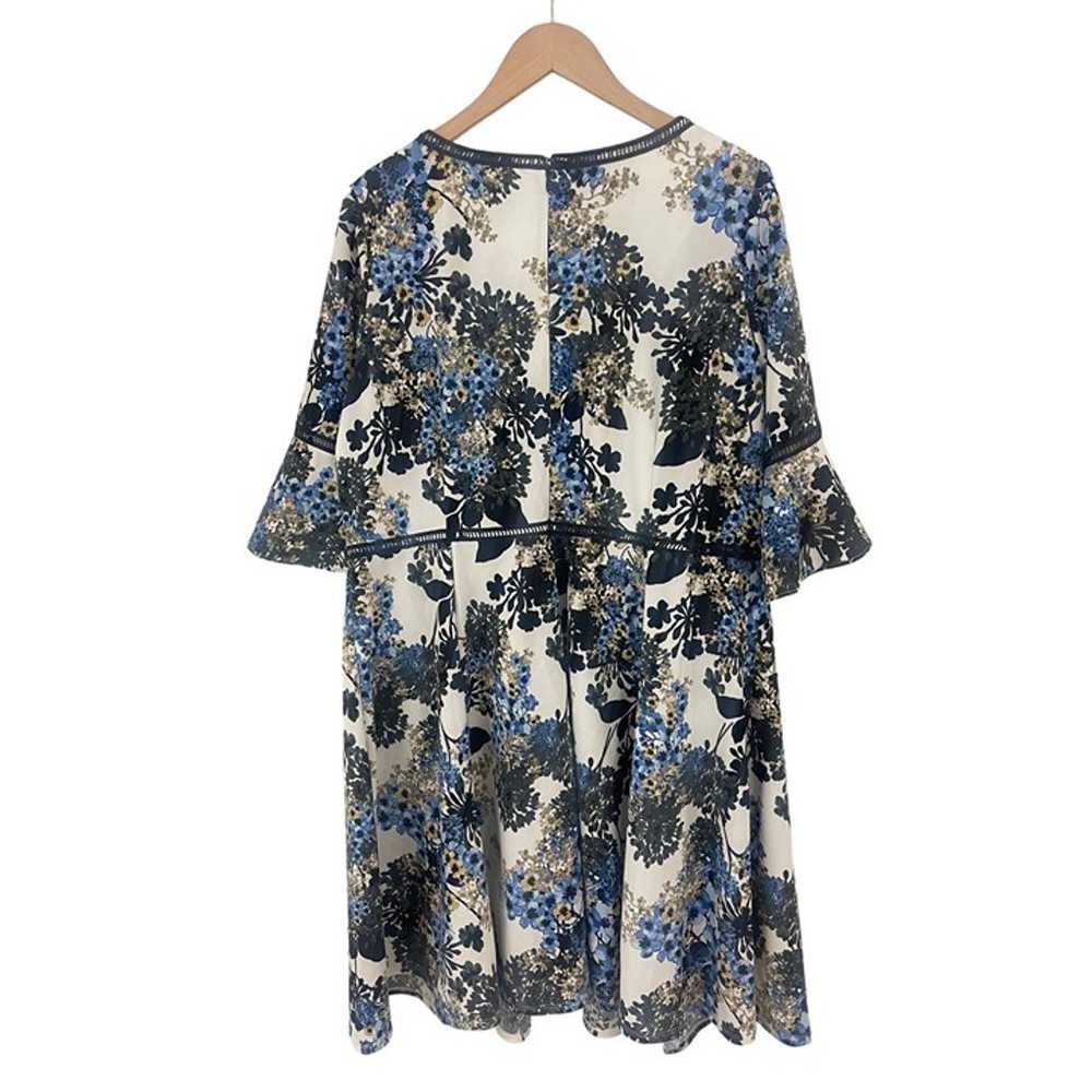 Size 16 XL 1X FLORAL PRINT BELL SLEEVE FIT & FLAR… - image 6